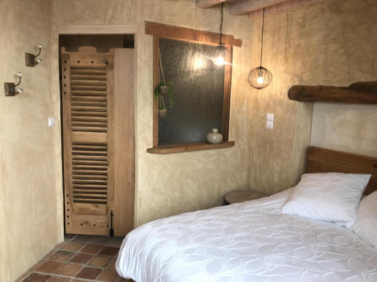 Chambre Les Marguerites Cluny Exterior photo